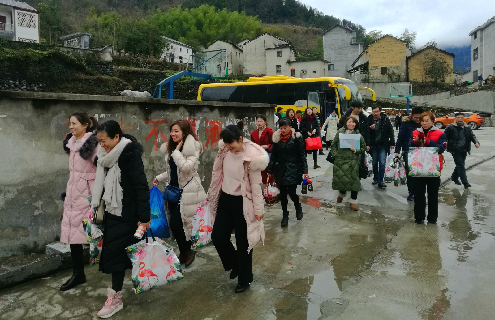 1556245211536043406.jpg 我們來了.jpg